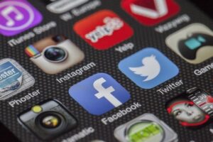Marketing Tips To Get Your Business Noticed social media