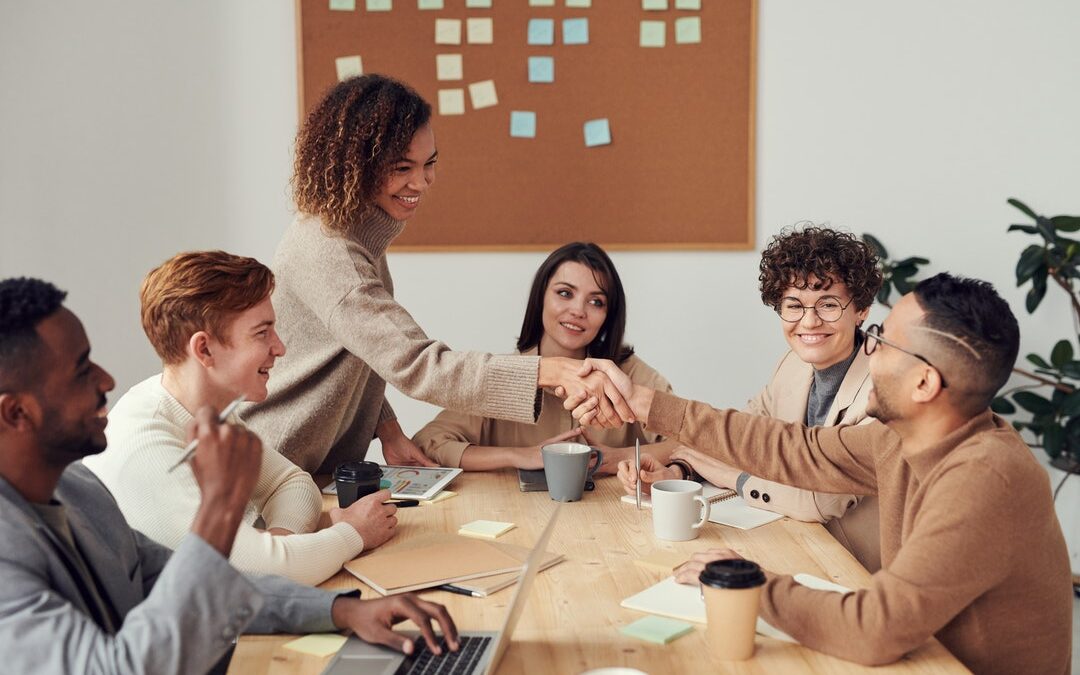 How Do I Keep The Right Employees in My Business creating great team chemistry