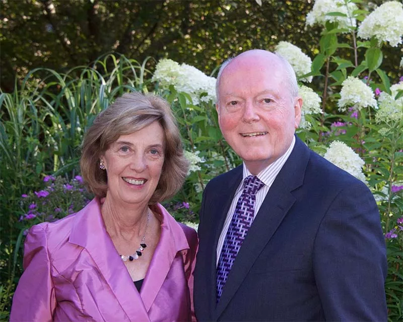 Dave Combs hanging out with his wife Dave Combs hanging out with his wife