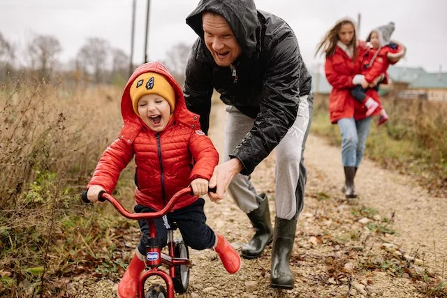 Should Families & Businesses Be Run Differently?
