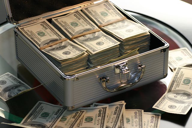 Keeping Your Finances In Check In Three Simple Moves