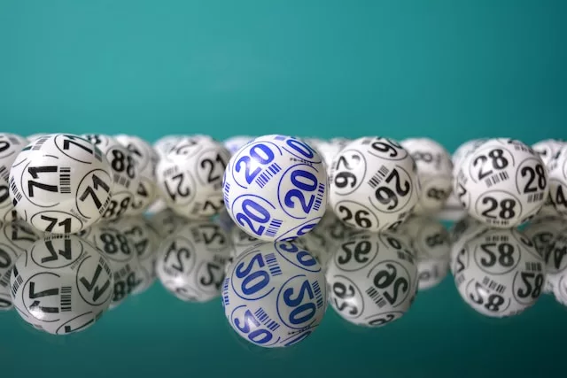 The Surprisingly Responsible Things People Do When They Win The Lottery