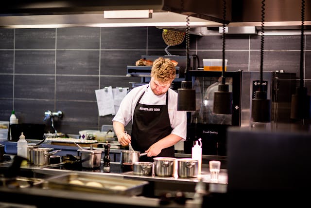 Why Commercial Kitchens Should Never DIY their Repairs