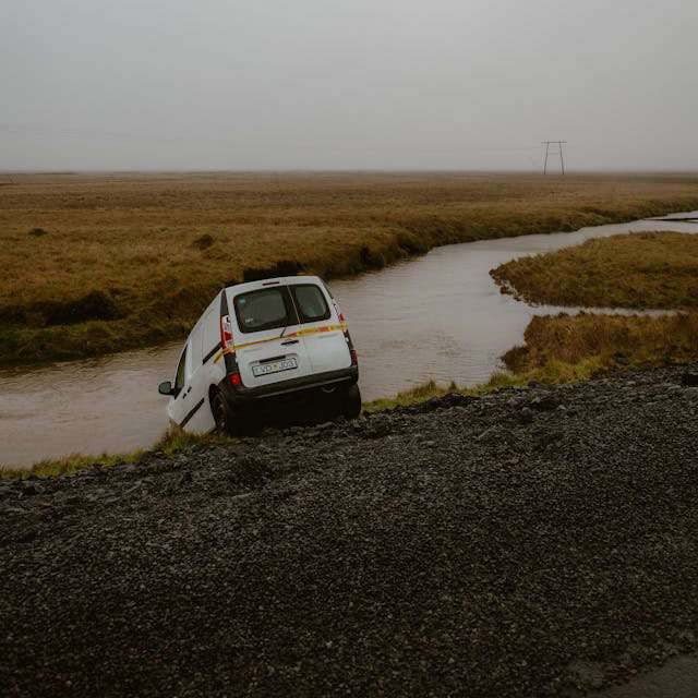 What To Do When Your Fleet Drivers Get In An Accident