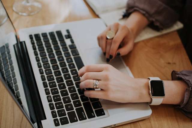 Marketing Financial Services to a Digital Audience