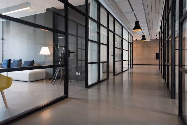 Boosting Productivity Through Thoughtful Office Layouts